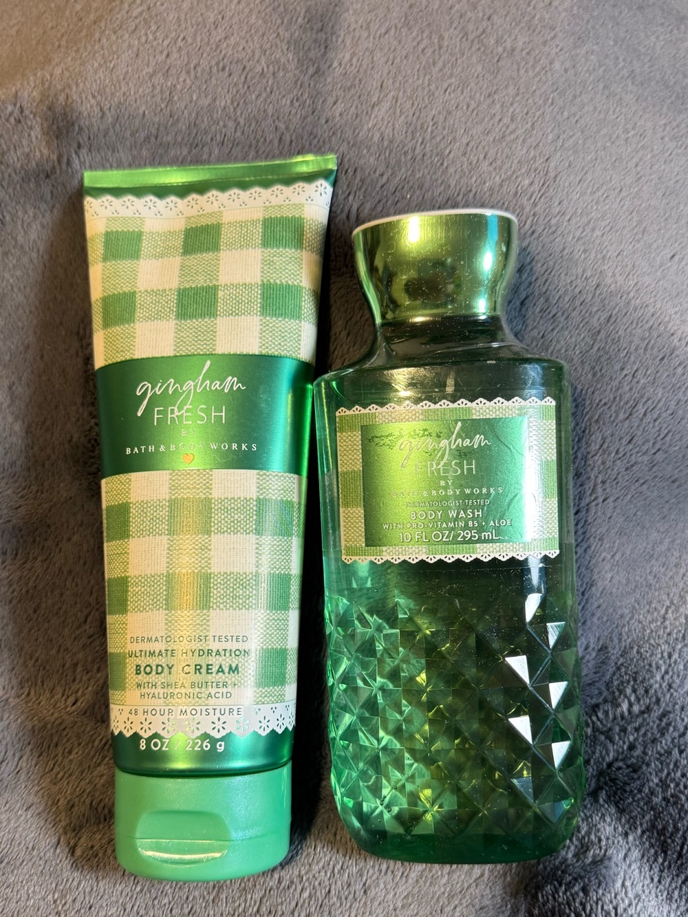 Bath & Body Works Gingham Fresh Body Cream and Body Wash Set